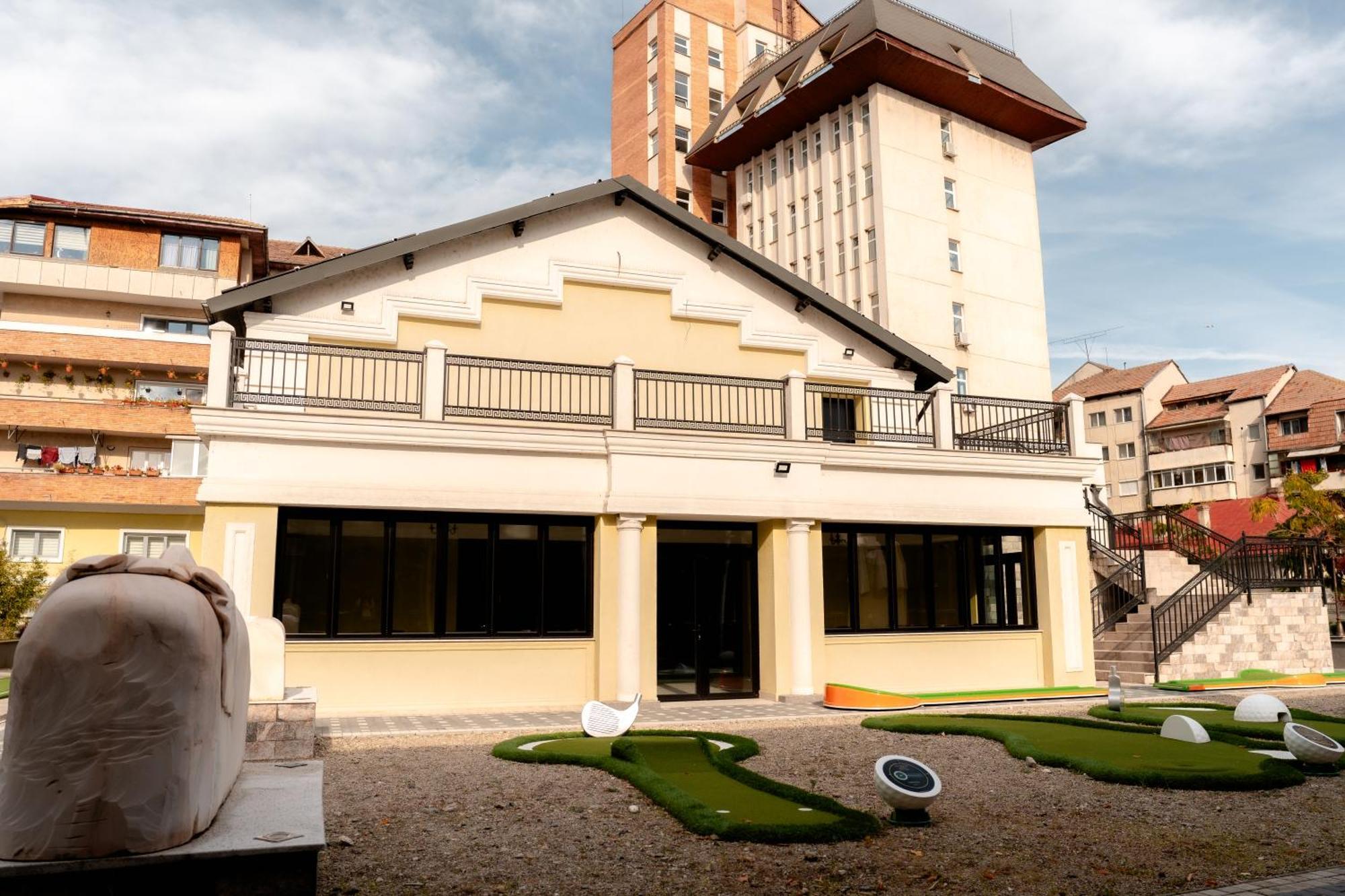 Grand Hotel Sofianu Râmnicu Vâlcea Екстериор снимка