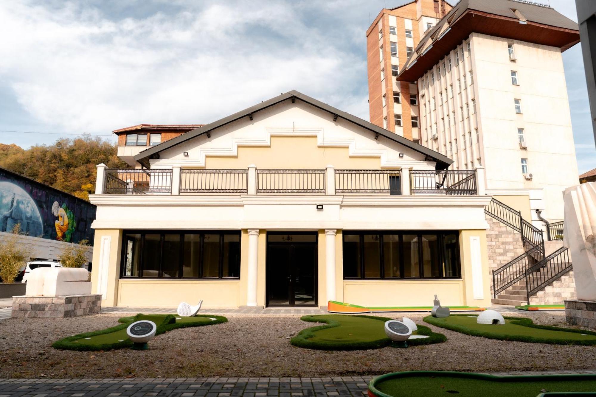 Grand Hotel Sofianu Râmnicu Vâlcea Екстериор снимка